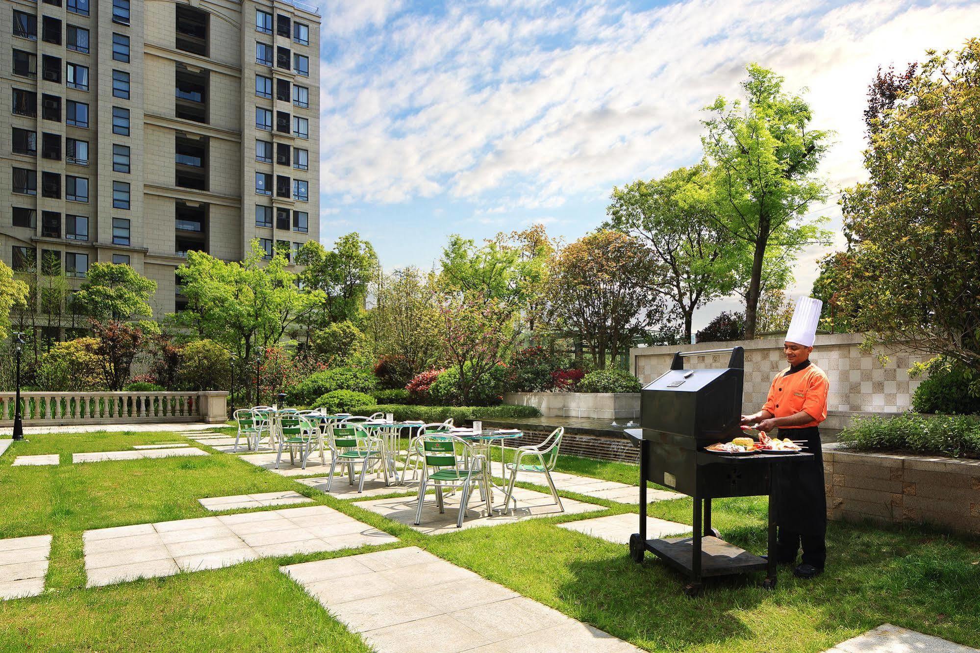 The Qube Hotel Shanghai Xinqiao Ngoại thất bức ảnh
